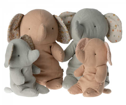 Safari friends - small éléphant gris