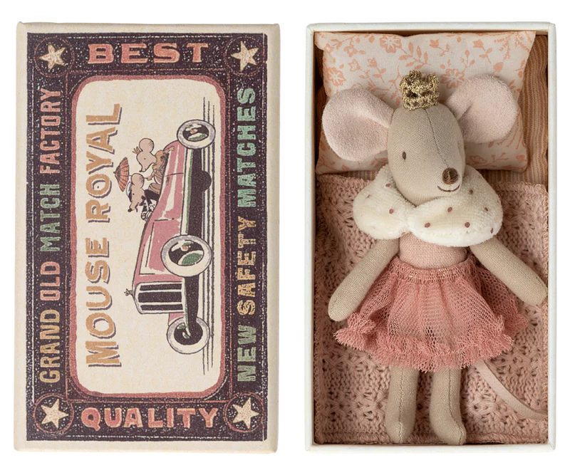 Souris Princesse, Petite sœur dans sa boîte assortie