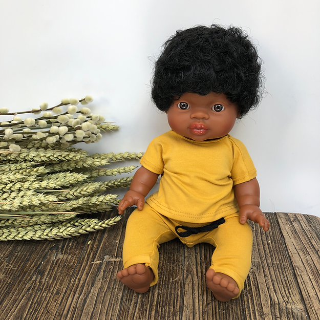 Poupon Jaro exclu Paola Reina pour Minikane