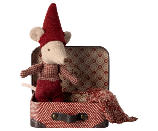 Souris de Noël bébé dans sa valise