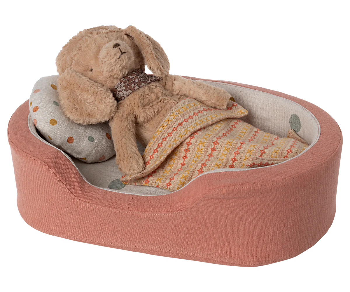 Panier corail pour chien en peluche