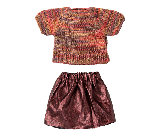 Vêtements maman jupe et pull