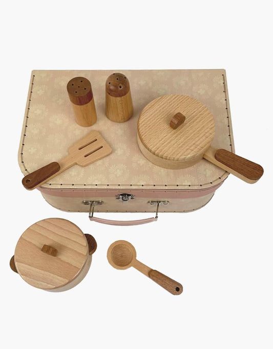 Valise casseroles jouets en bois